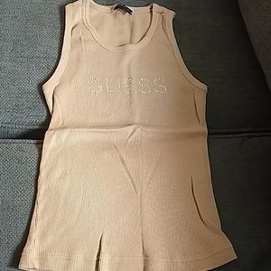 Guess tank